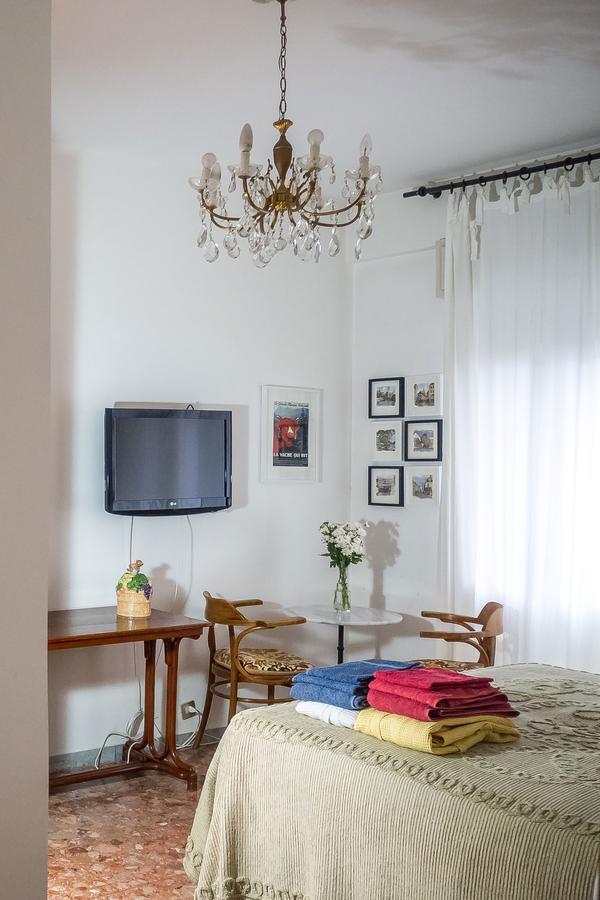 A B C Bologna In B&B Eksteriør bilde